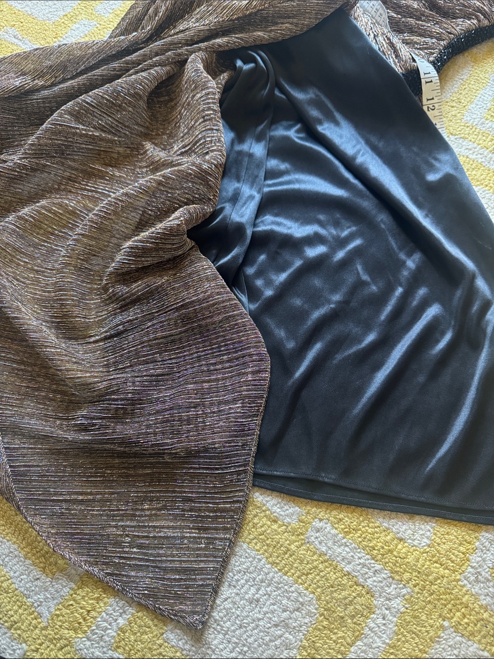 Laundry By Shelli Segal One-Shoulder Shimmery Bronze Gown fully lined with slit - Picture 12 of 12
